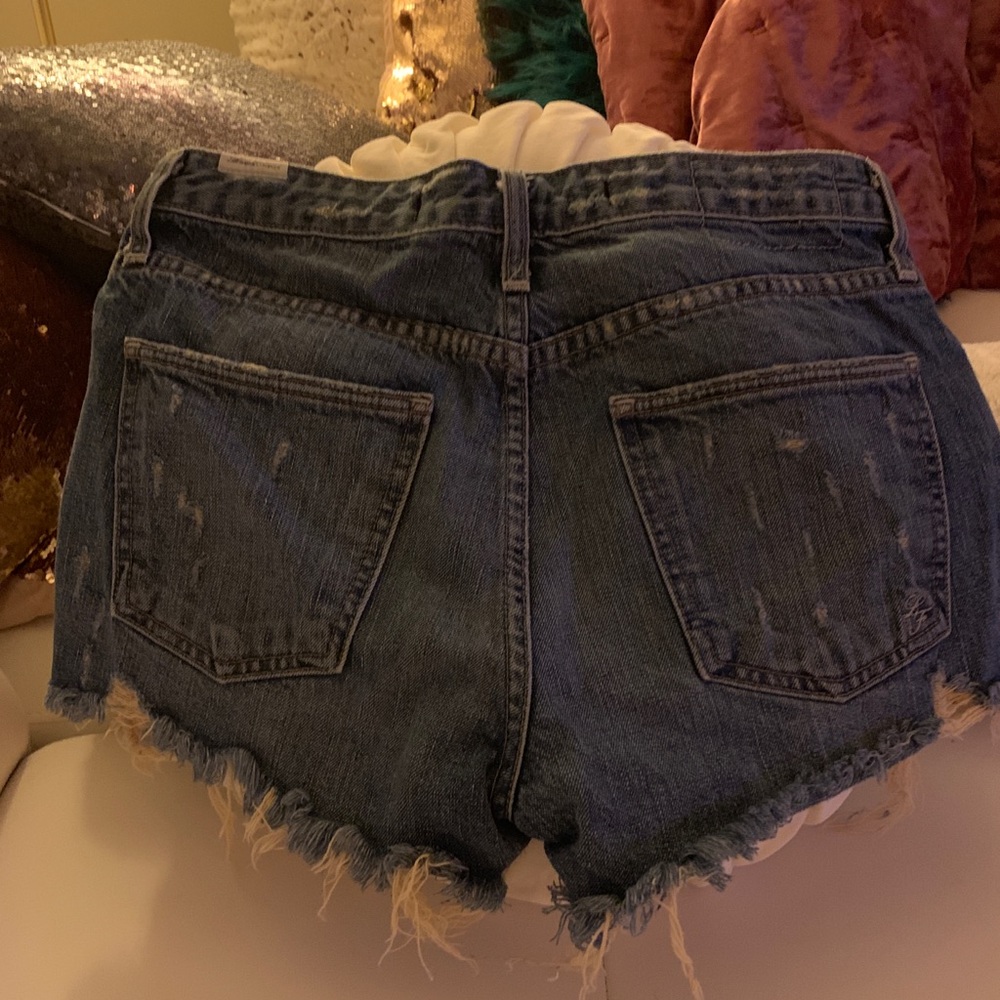 Shorts - Picture 2 of 2